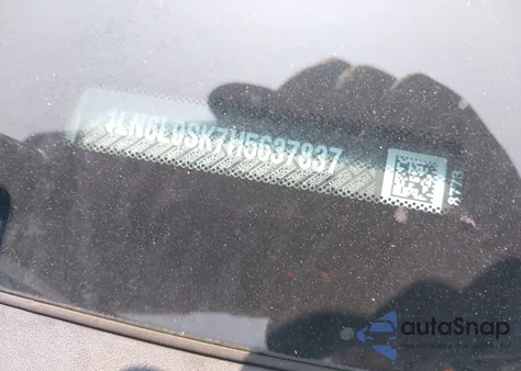 2017 Lincoln Continental Select from USA, damaged, VIN 1LN6L9SK7H5637837